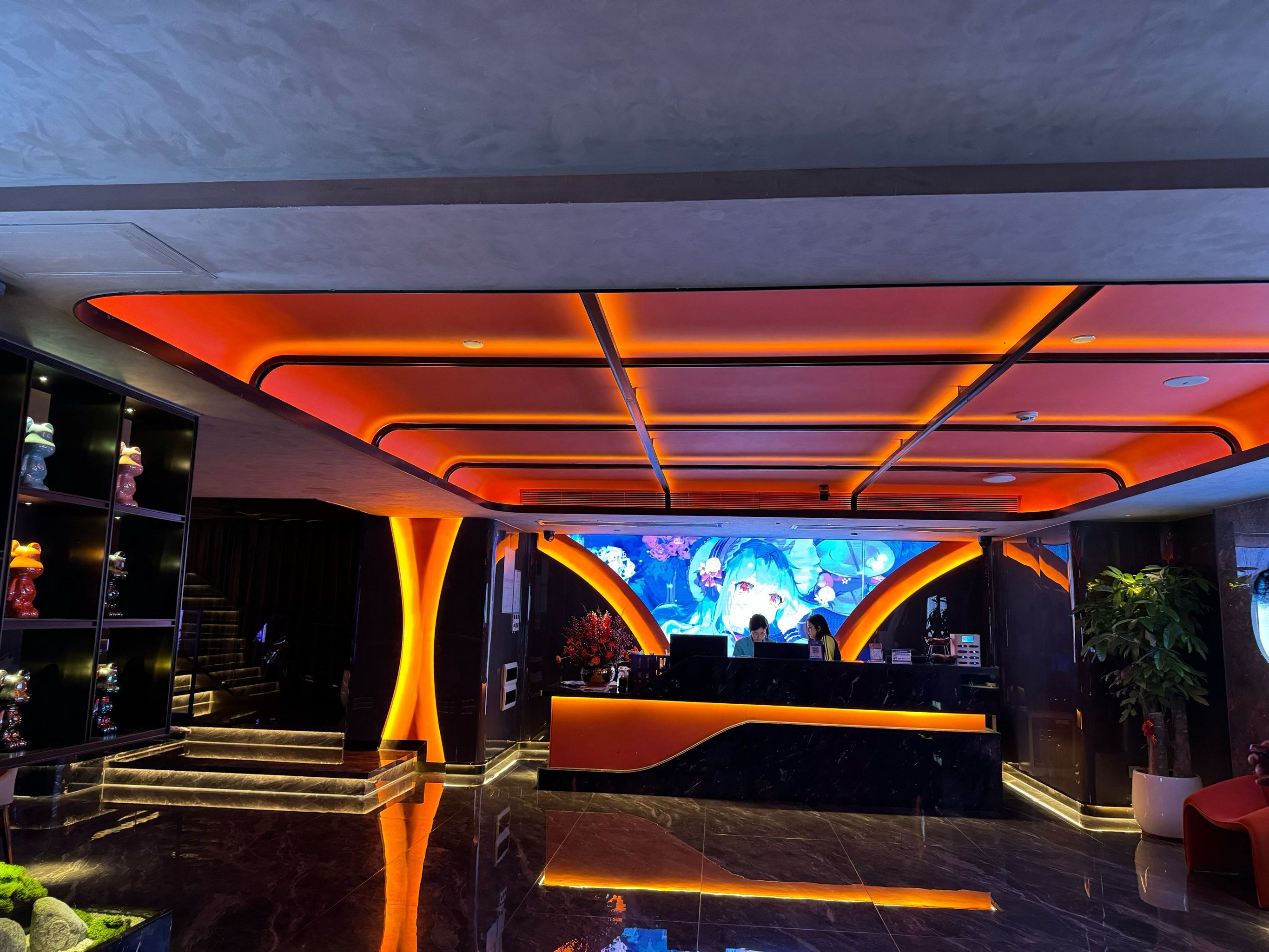 贵阳商务ktv划算吗性价比全揭秘-开阳县ktv预订